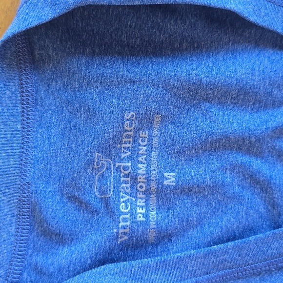 Women's Vineyard Vines Performance Long Sleeve Blue Tee- M - Picture 3 of 4